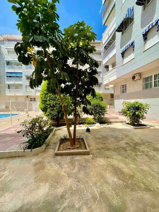 Torrevieja Comfortable Apartment Экстерьер фото